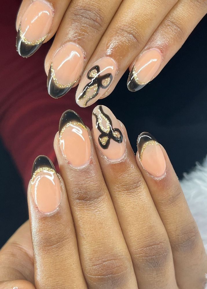 Stylish Nail Design customise press on