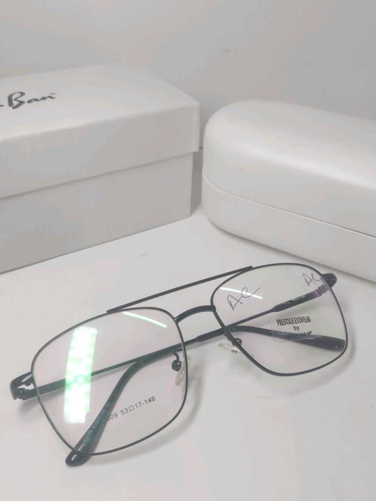 Stylish Black Metal Frame Eyeglasses