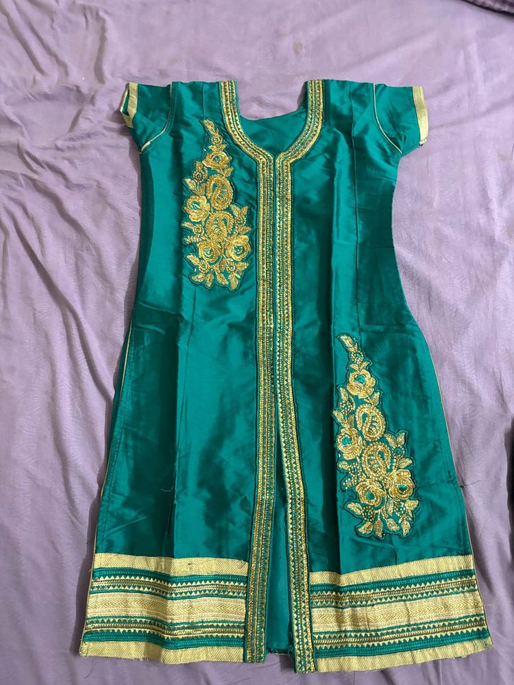 Emerald Green Kurta with Gold Embroidery
