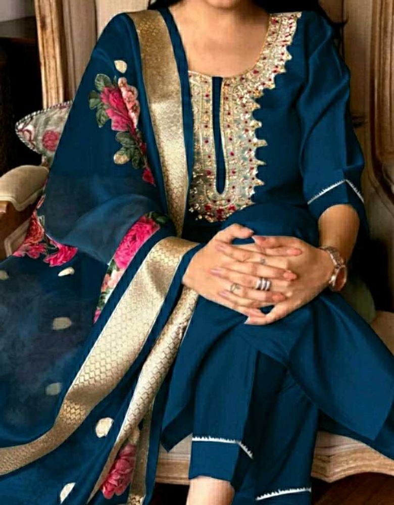 Kurta Pant With Dupatta &amp; Free Delivery