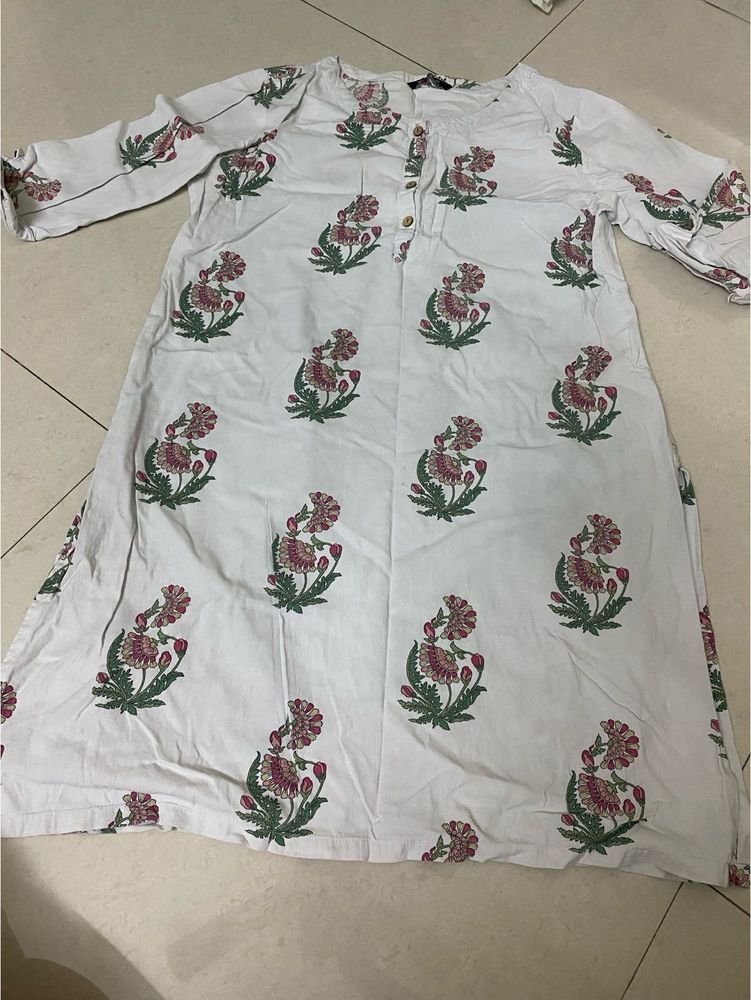 White Floral Print Kurta
