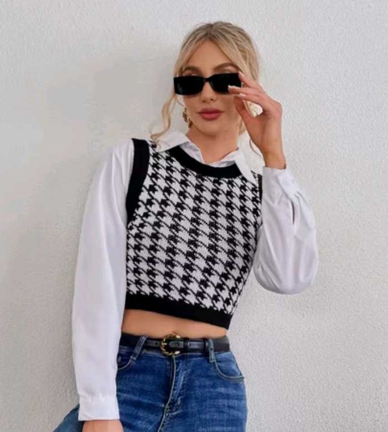 🤍🖤Houndstooth Sweater Vest🖤🤍