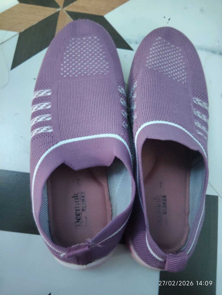 Comfortable Purple Slip-On Shoes