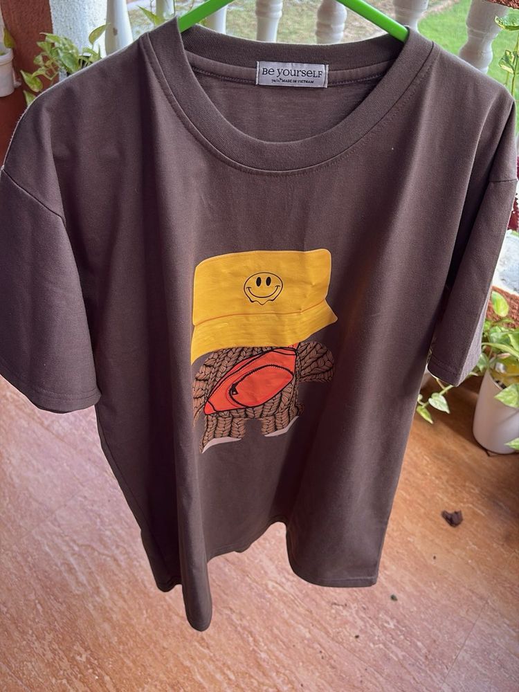 Brown Graphic T-Shirt with Smiley Bucket Hat