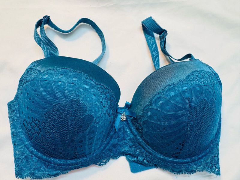Lace Detail Bra susie