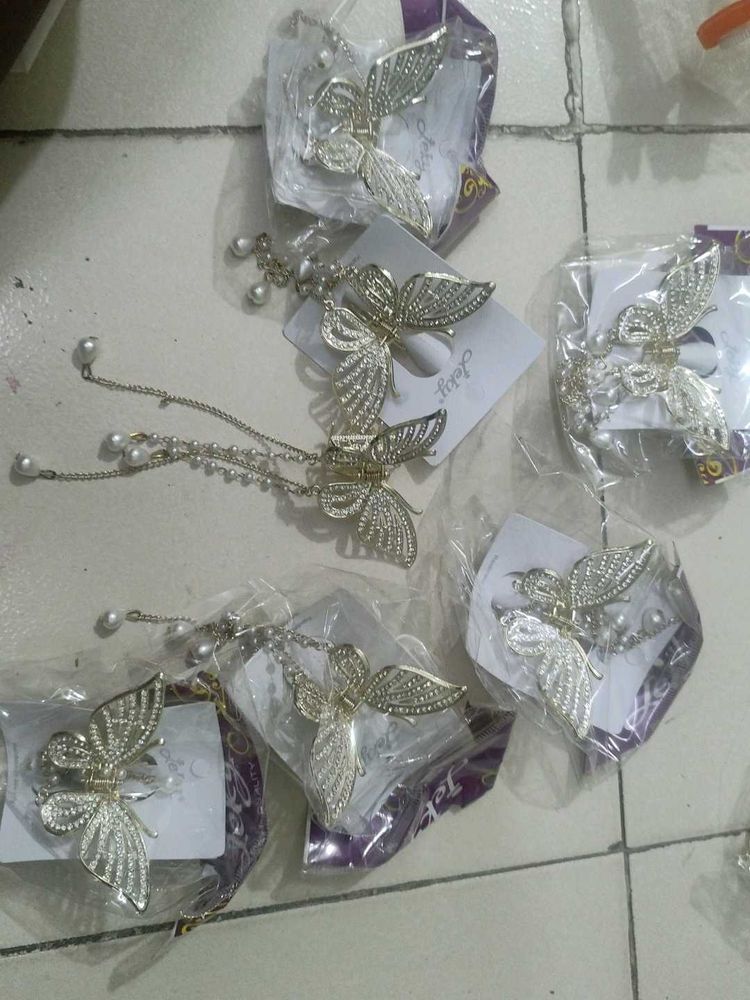 7 Sparkling Butterfly Hair Claw clip