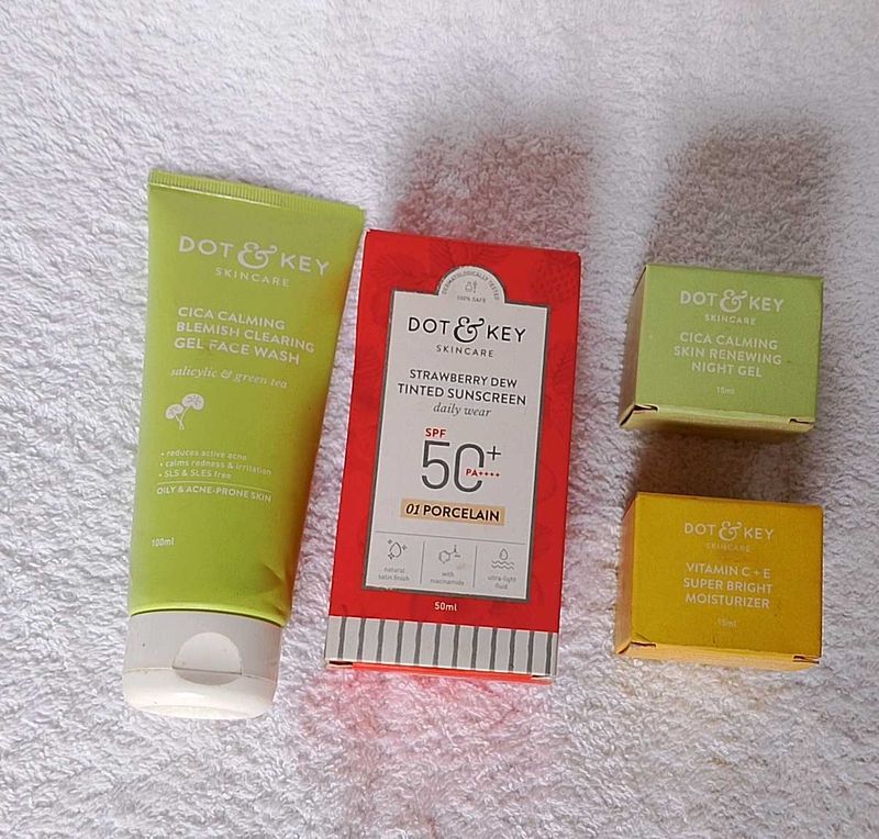Dot &amp; Key Skincare Bundle
