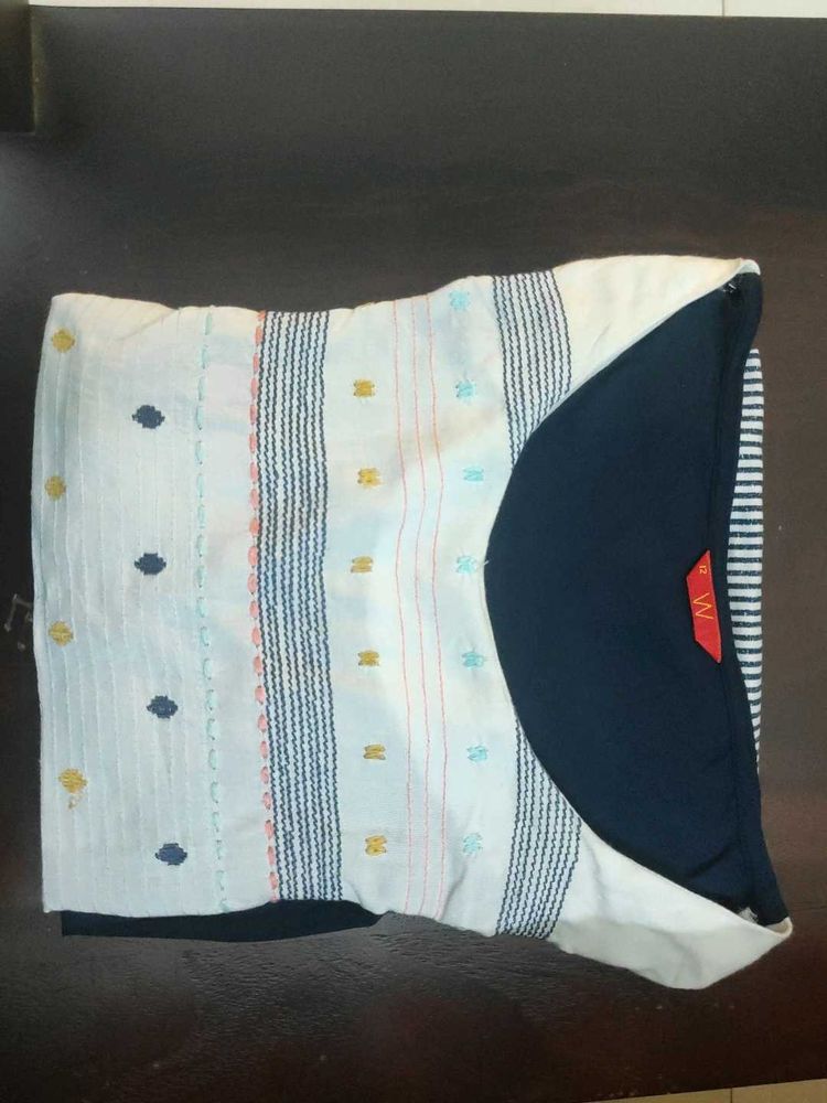 Embroidered Kurta Set