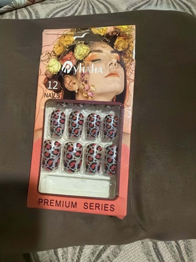 Ryhaha Leopard Print Press-On Nails