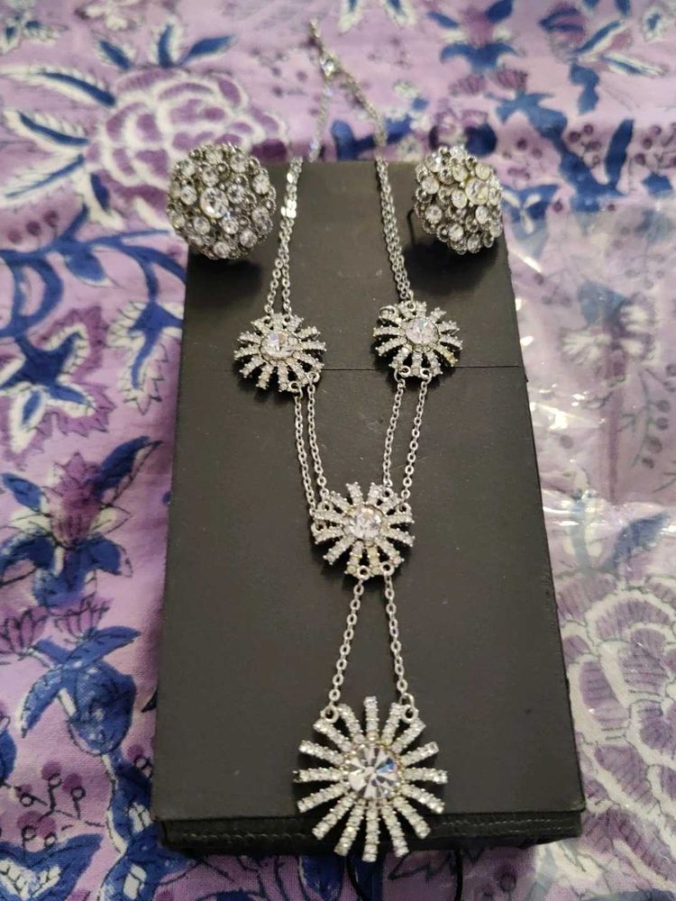 Stunning Statement Jewelry Set