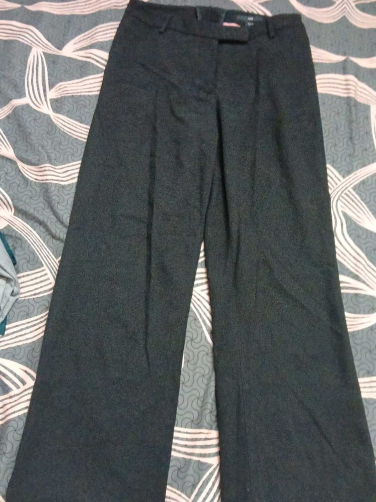 Classic Dark black straight Pants