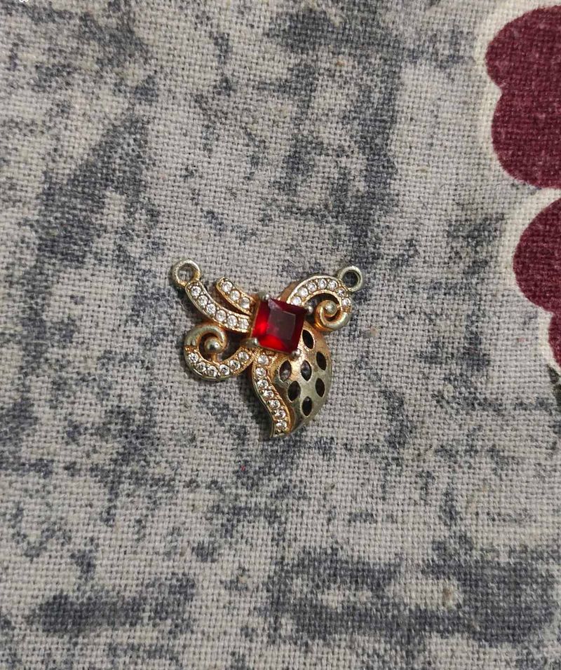 Elegant Red Stone Charm Pendant