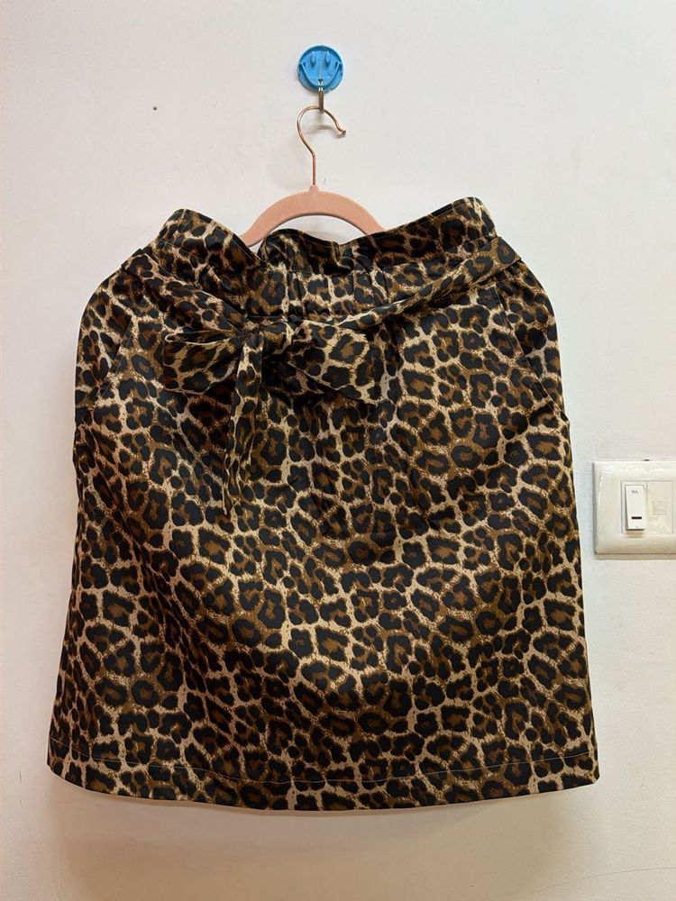 Stylish Leopard Print Mini Skirt