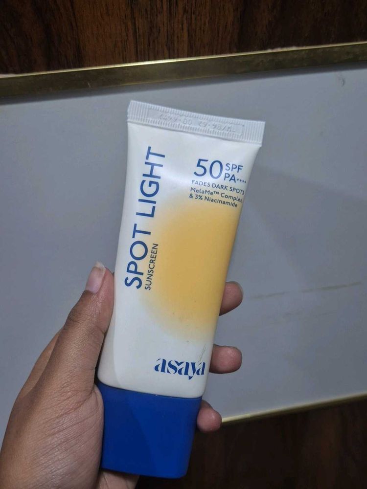 Asaya Spot Light Sunscreen SPF 50