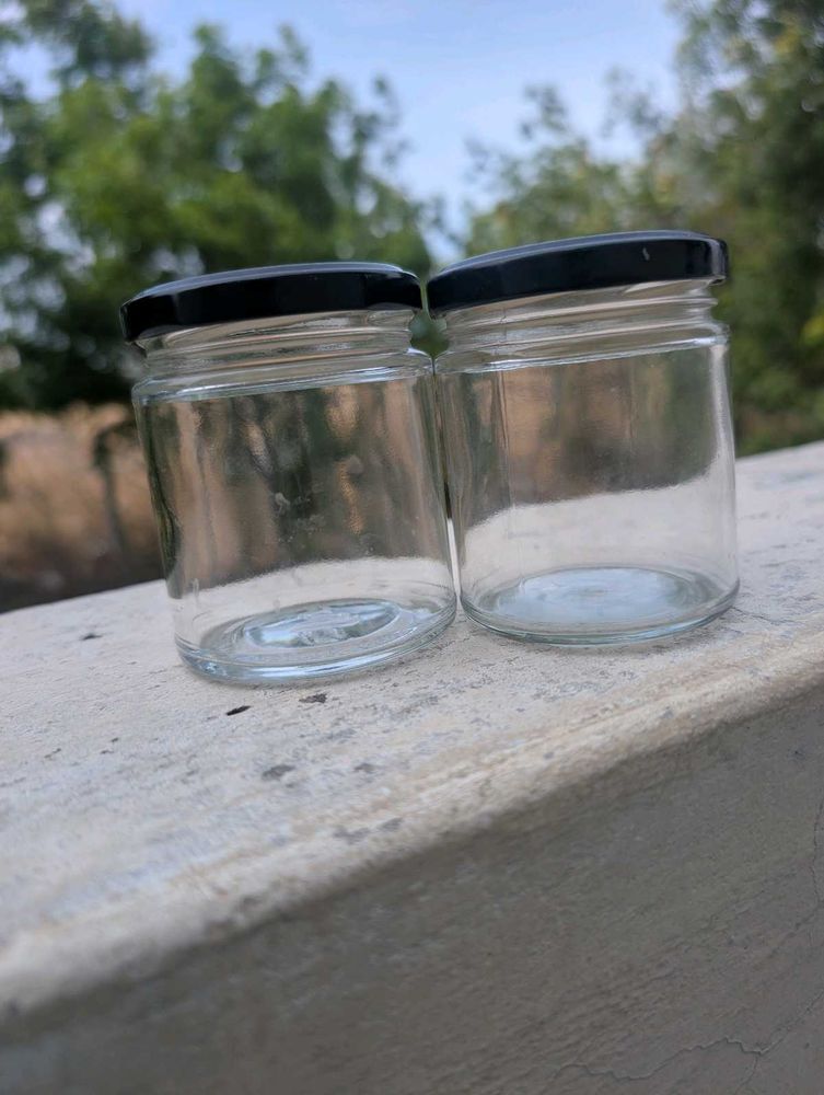 Set of 2 Glass Jars with Lids