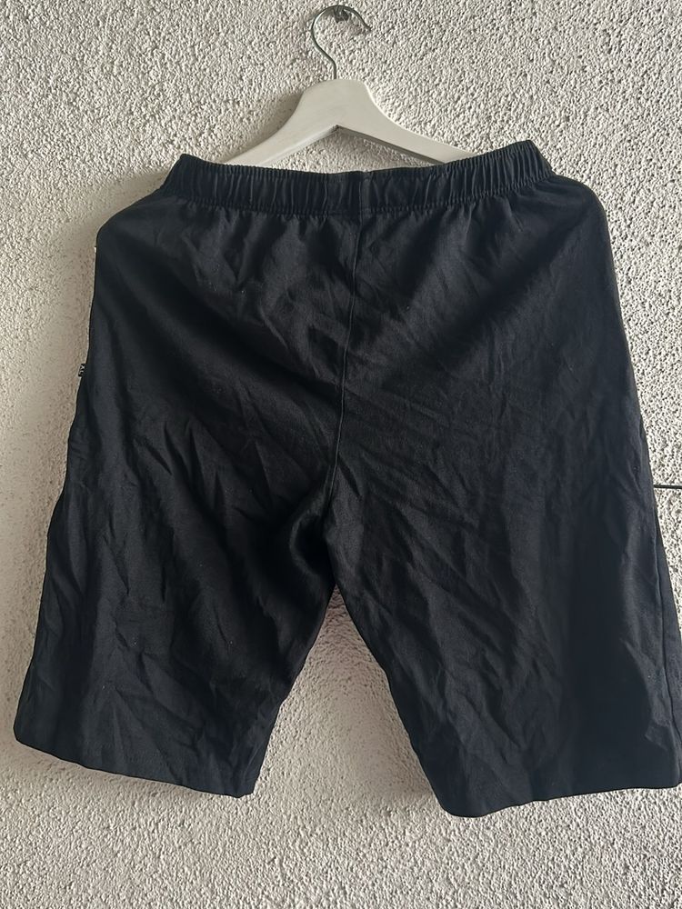 Mens Brand New Navyblue Shorts With Pockets Zip