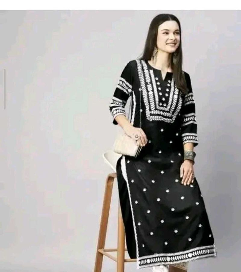113.Black Kurta with White Embroidery (XXL)