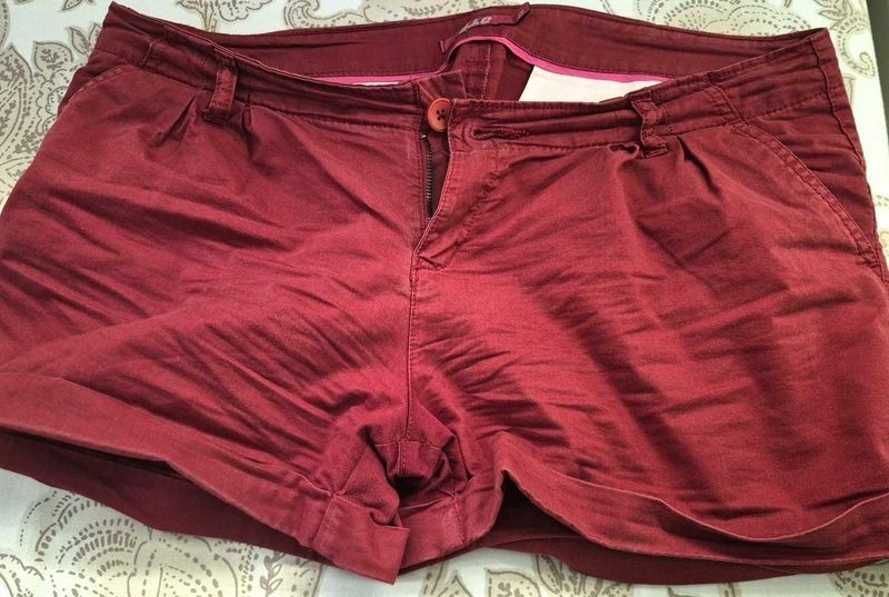 Maroon Cotton Shorts (length 32 cms)