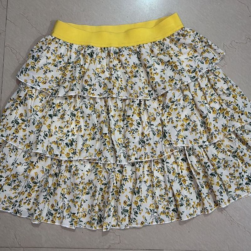 Cute Floral Tiered Mini Skirt