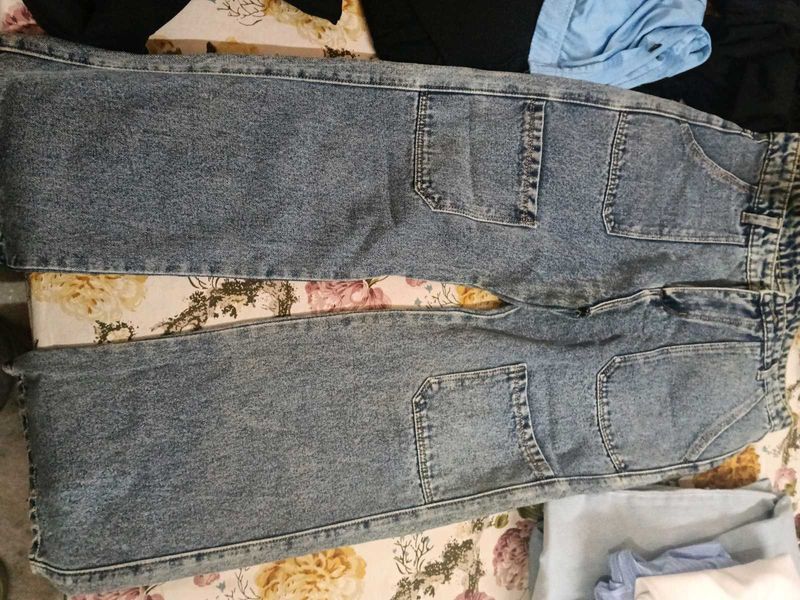 straight fit washed jeans
