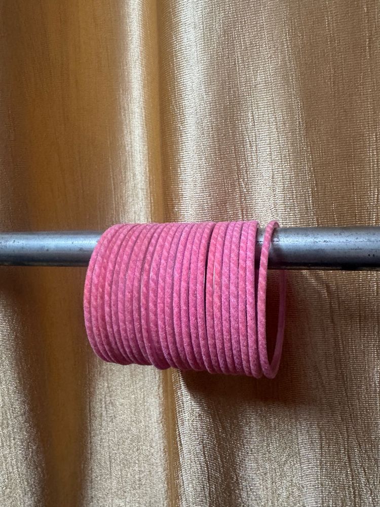 Vibrant Pink Bangles Set