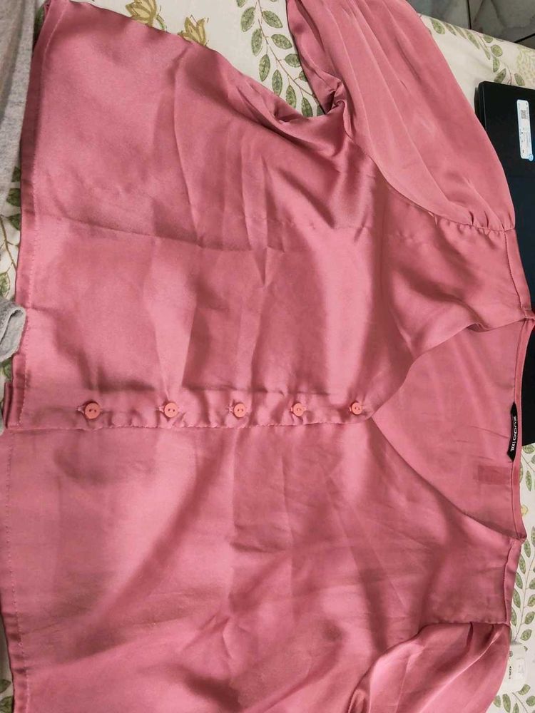 Elegant Pink Button-Up Blouse