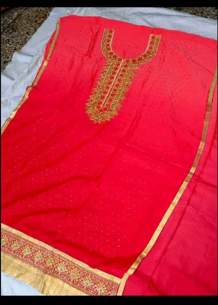limited offer Gorgeous Embroidered Kurta