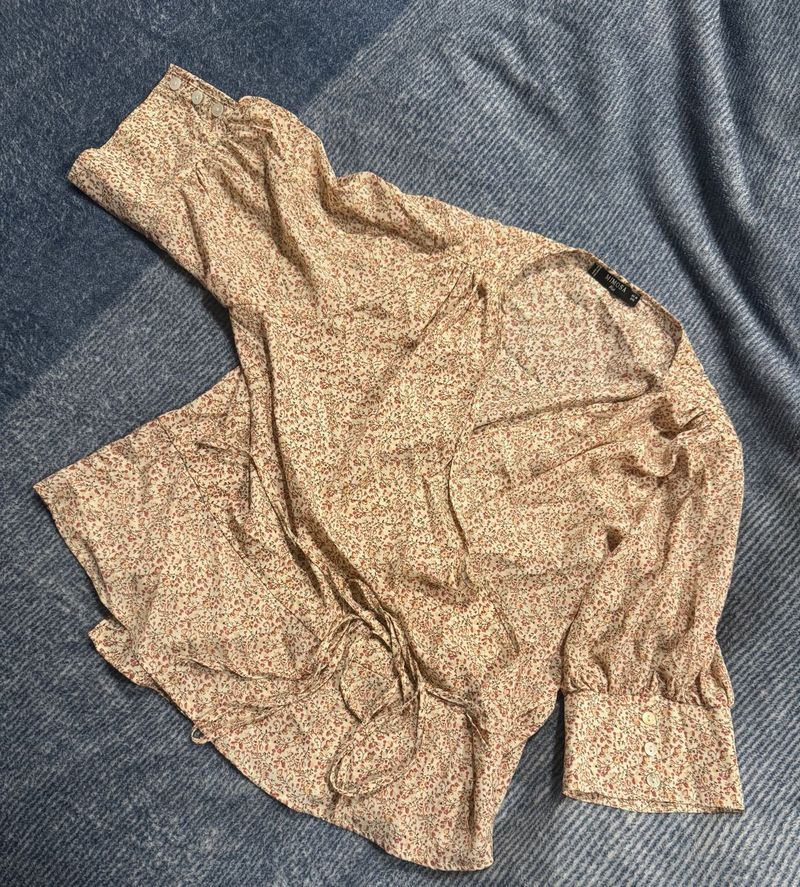 COMBO: 2 Wrap Tops