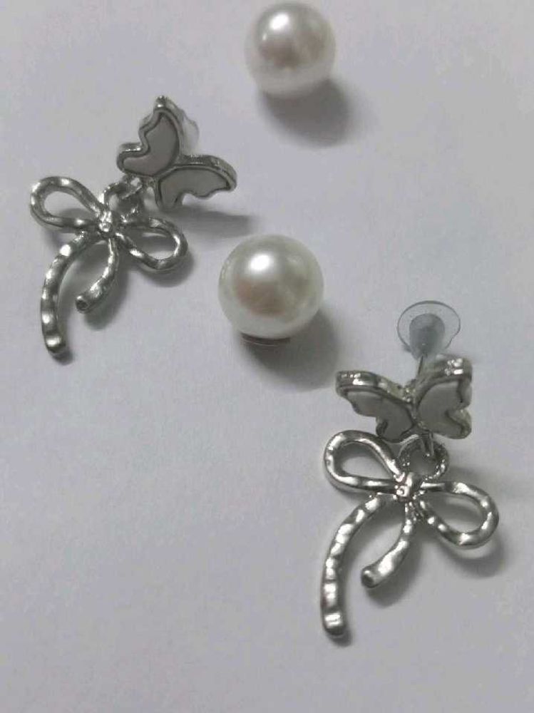 🎀Cute Butterfly Bow Pearl Earrings🎀