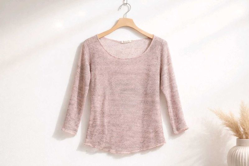 💗 RARE — Light Pink Sheer Knit Top 💗