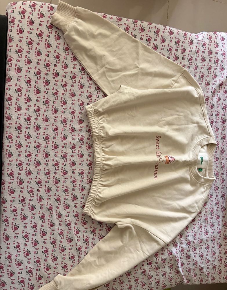 Cream Cropped Sweatshirt