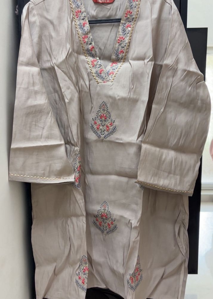 Elegant Embroidered Short Kurta