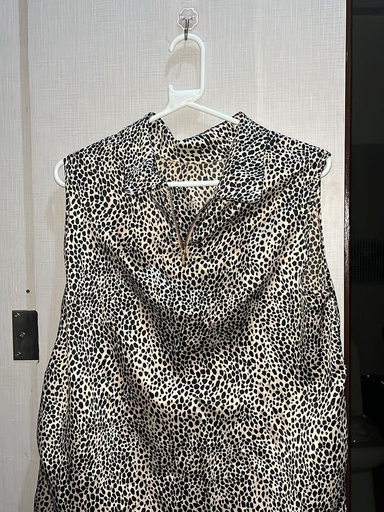 Sleeveless Leopard Print Top (s/m)