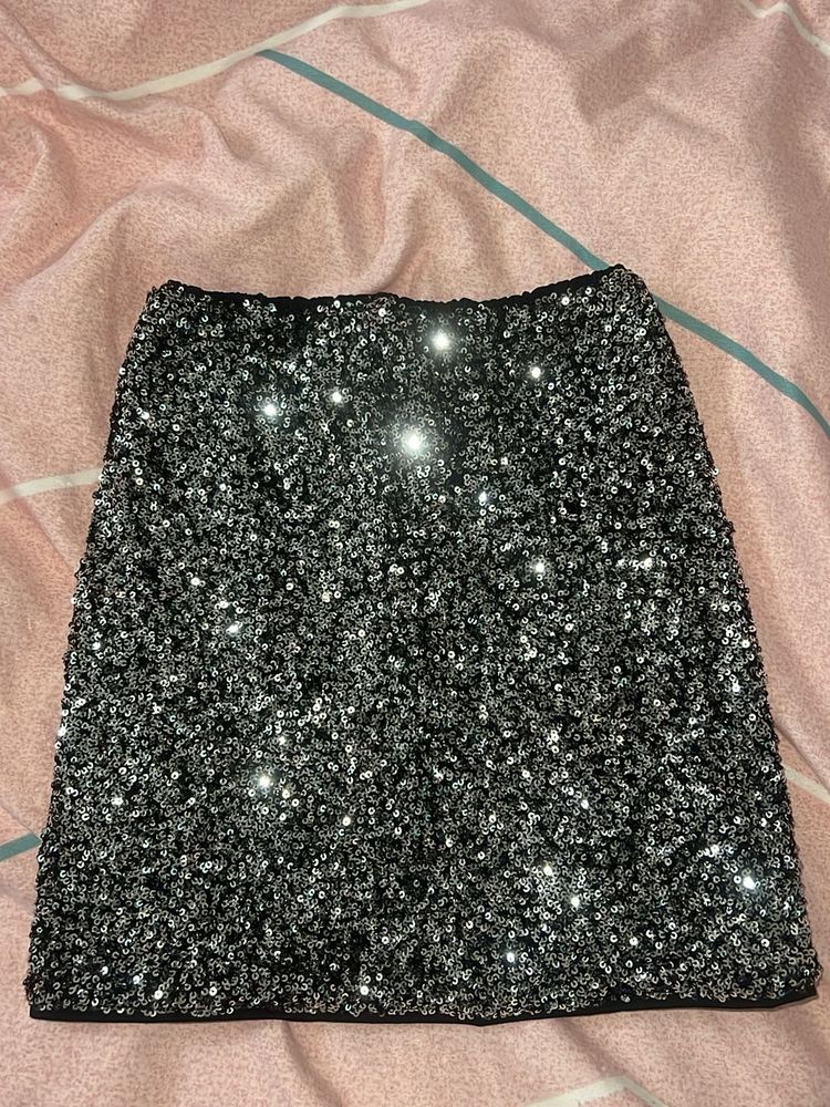 Sparkling Sequin Mini Skirt