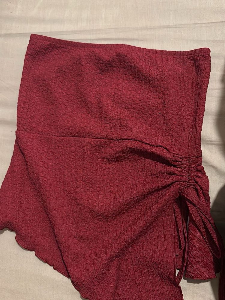 dark red tube top
