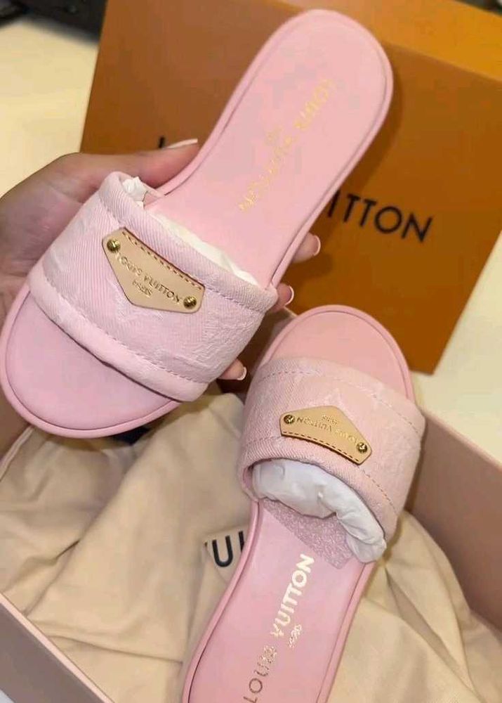 Louis Vuitton Pink Slides