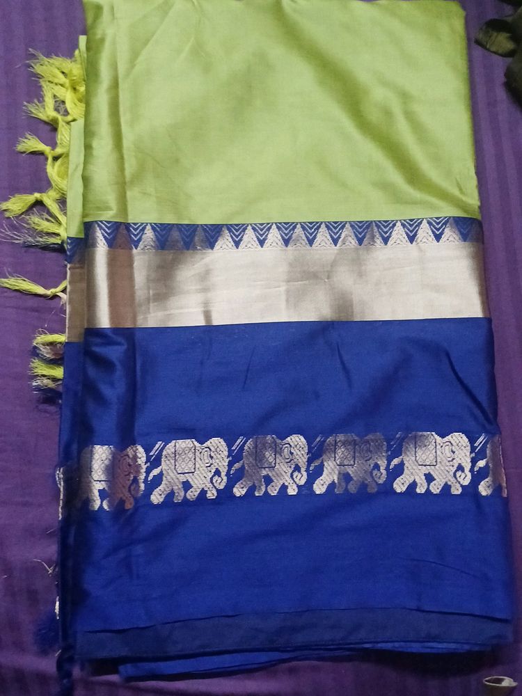 Saree With Blouse