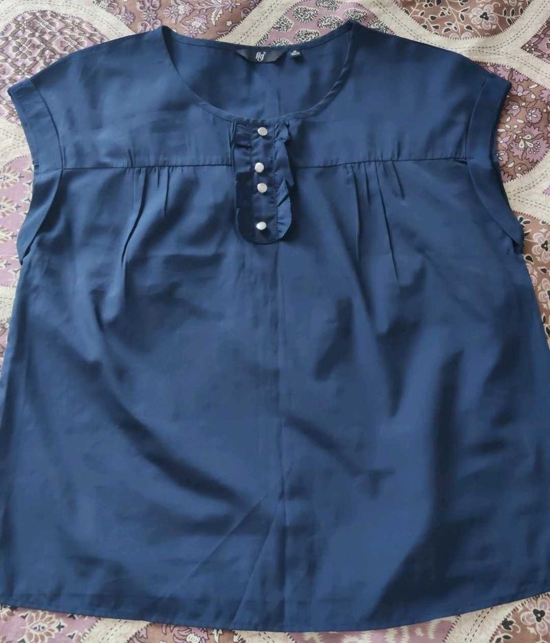 solid blue women top.