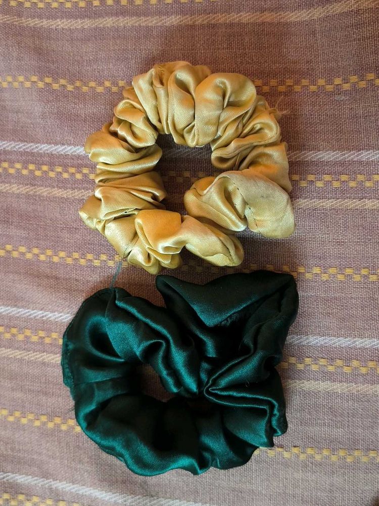 Set of 2 Satin Scrunchies