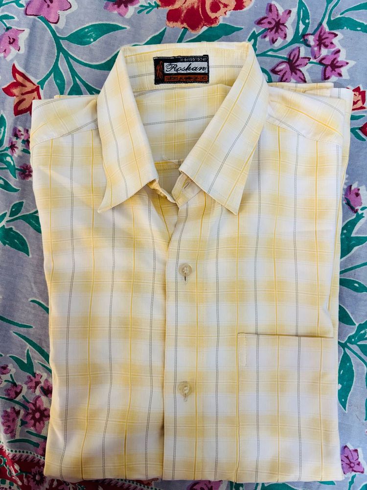 Men's Yellow Plaid Casual Shirt