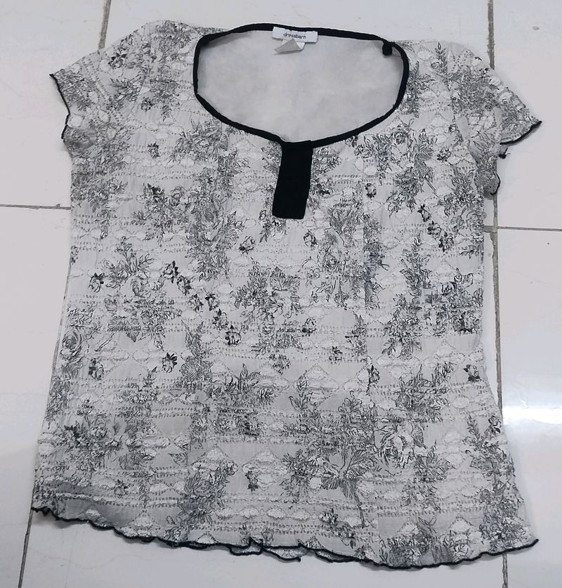 Beautiful White Top With Neck Detailing