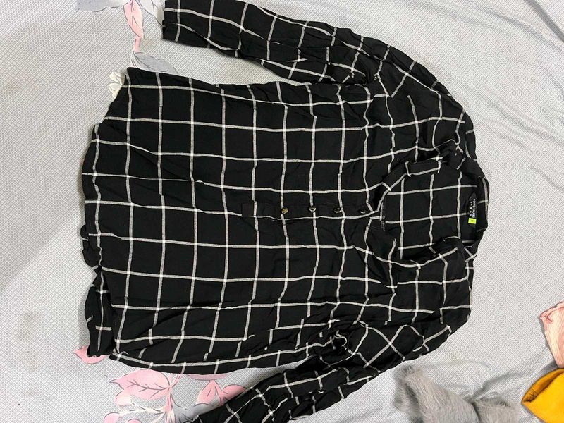 Classic Black &amp; White Checkered Tunic