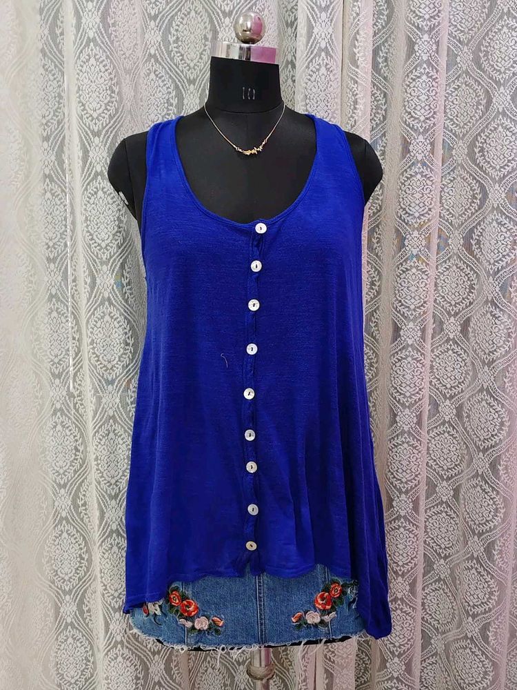 Blue Sleeveless Button-Down Top