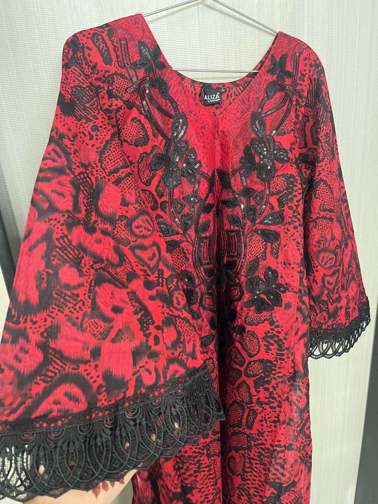 Stunning Red &amp; Black Pakistani Kurta Set❤️