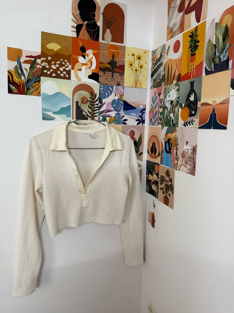 Cream Ribbed Collared Cropped Top