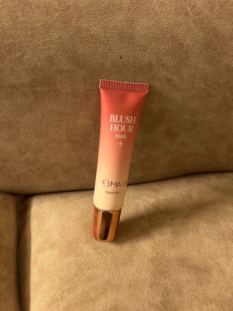 Blush Hour Liquid Blus