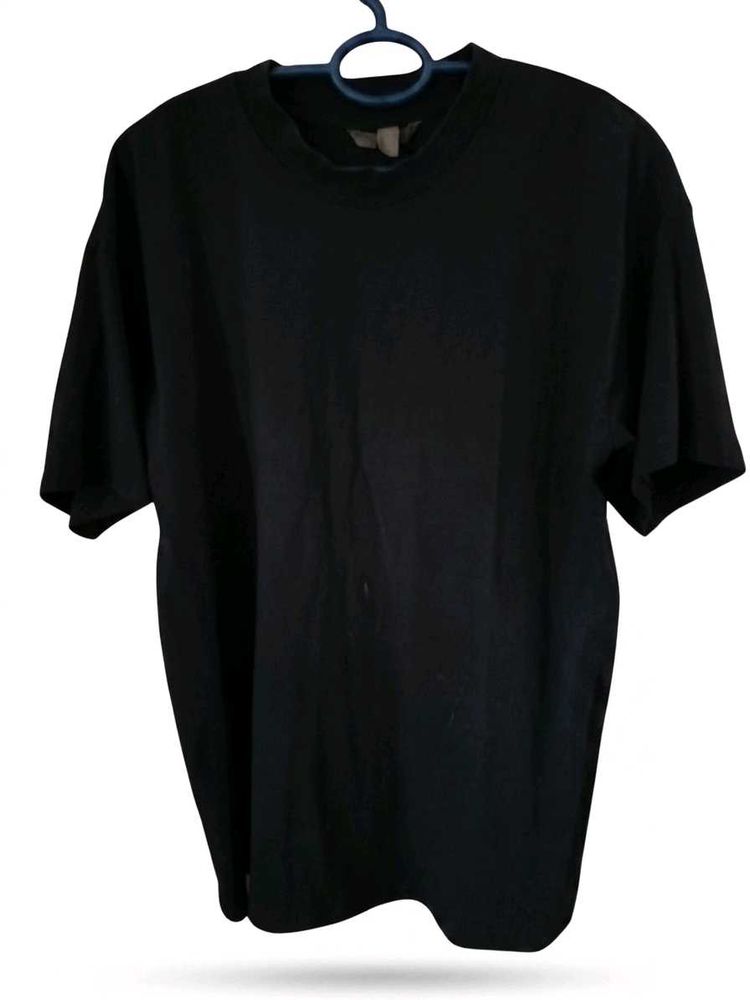 H&amp;M Men’s Charcoal Basic Crew Neck T-Shirt