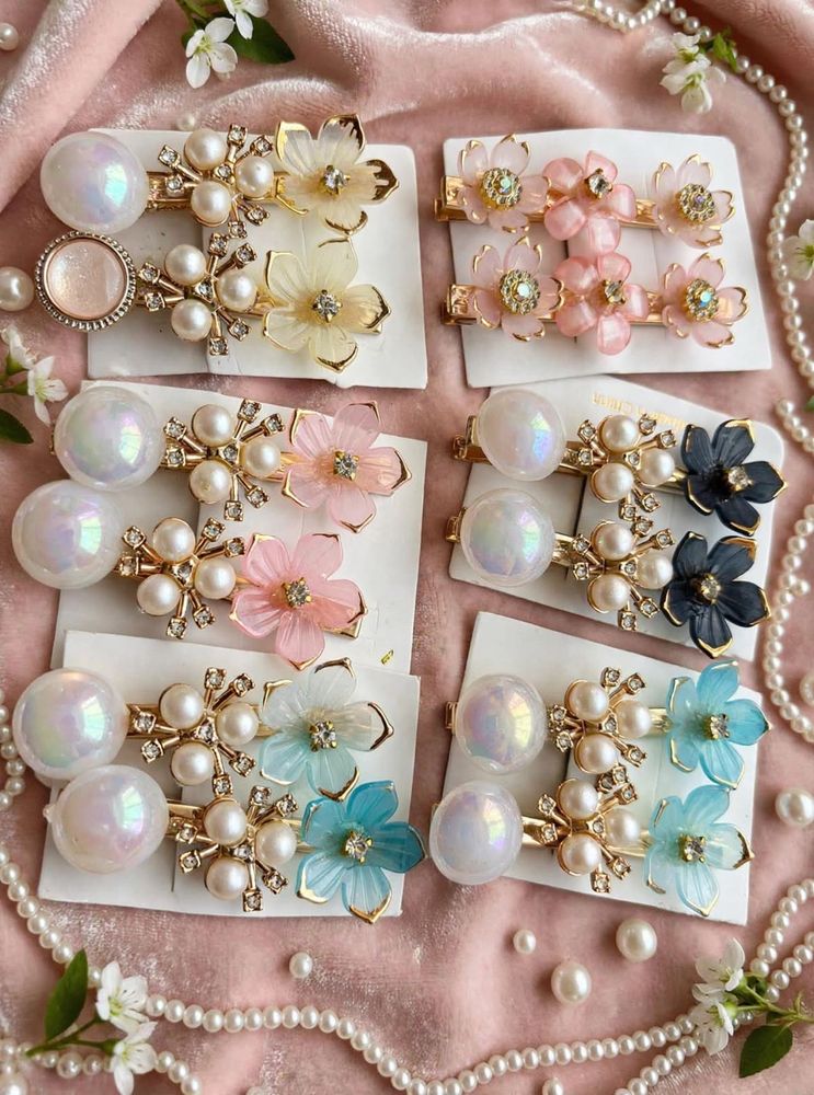 Buy Three Get 3 FREE 🌸✨Pearl &amp; Pastel Flower Hair