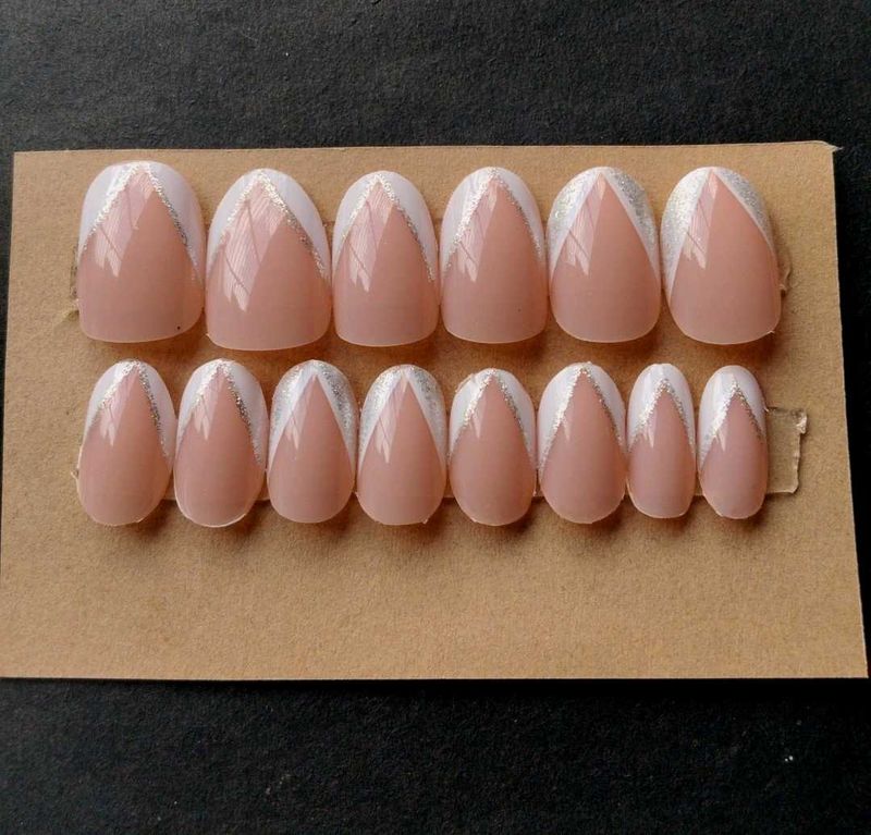 Elegant French Tip Press-On Nails