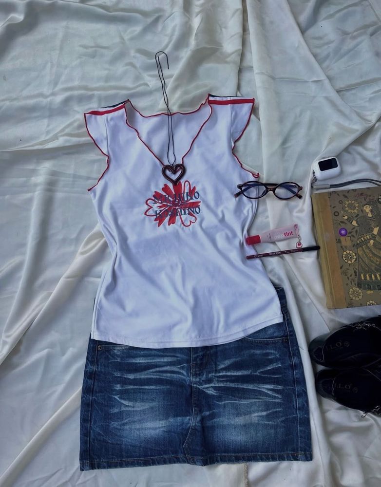 Cute White Top With Red Trim